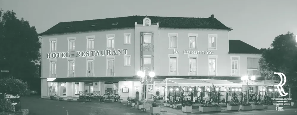 hôtel avec piscine près de Aveyron